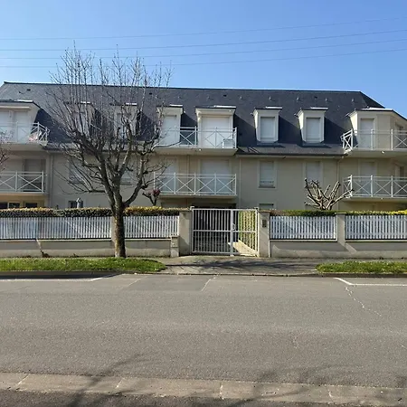 Apartamento Deux Pieces Proche De La Avec Parking Privatif - Fr-1-465-131 *